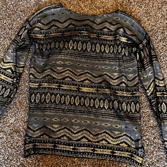 Addie size small shimmer sweater - Picture 12 of 13